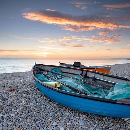 Luxurious Beach House Chesil Beach. Sleeps 6 Castletown  Esterno foto