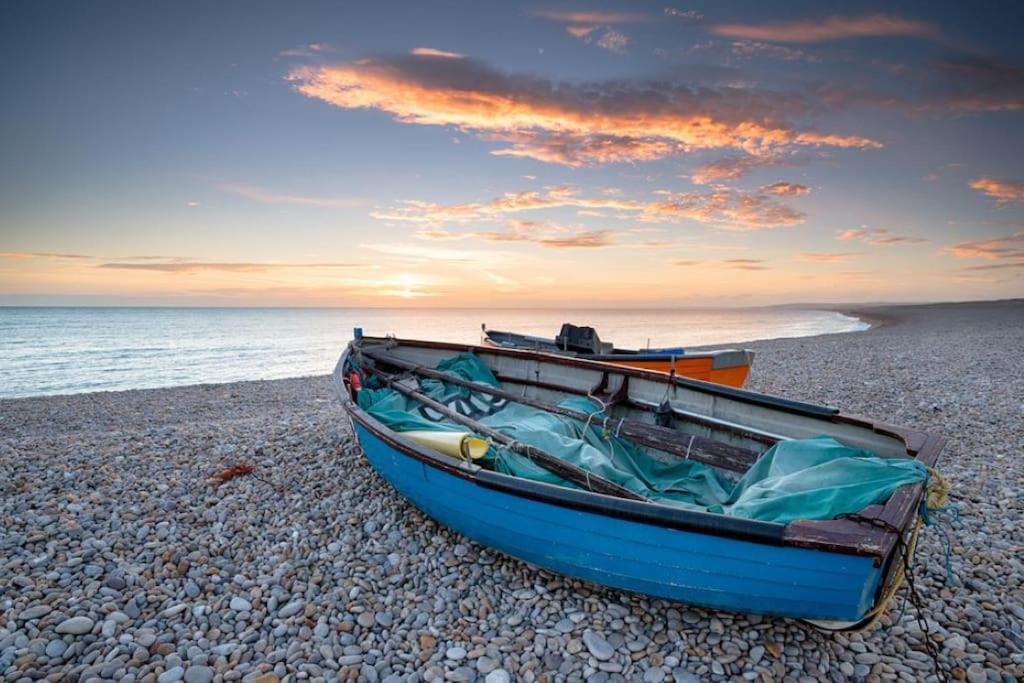 Luxurious Beach House Chesil Beach. Sleeps 6 Castletown  Esterno foto