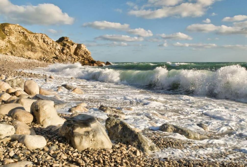 Luxurious Beach House Chesil Beach. Sleeps 6 Castletown  Esterno foto